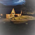 Du 4*