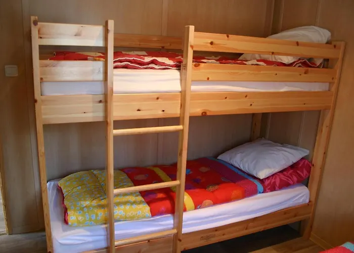 假日公园 拉克小屋假日公园