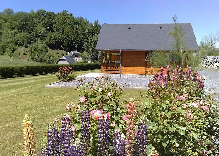 假日公园 拉克小屋假日公园 4*