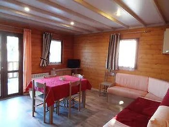 假日公园 拉克小屋假日公园