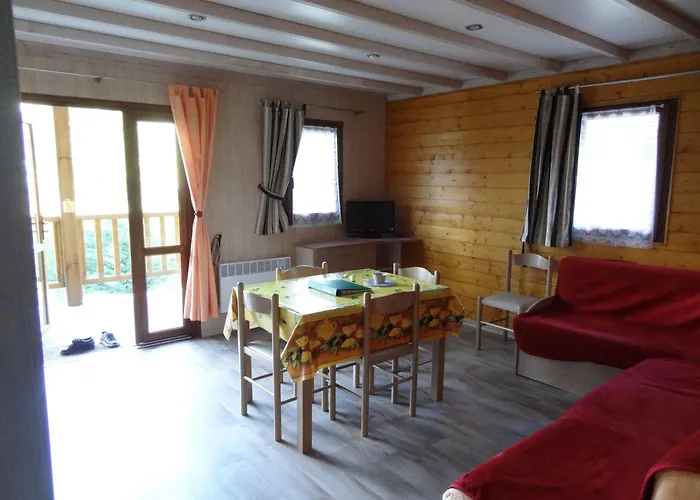 拉克小屋假日公园 Arcizans-Avant