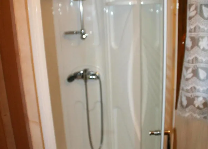 拉克小屋假日公园 假日公园 Arcizans-Avant