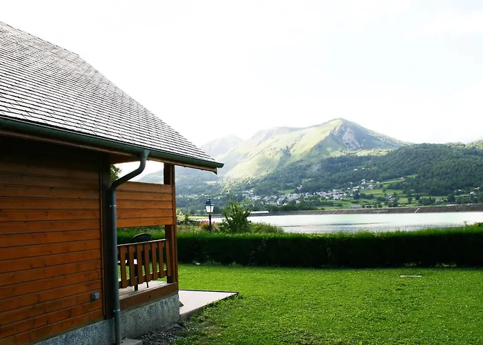 拉克小屋假日公园 4*